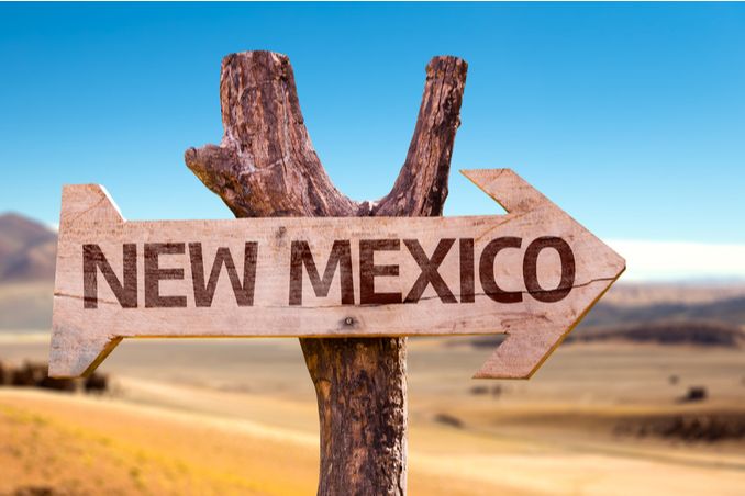 Sign in New Mexico desert points the way to the best addiction treatment in the United States