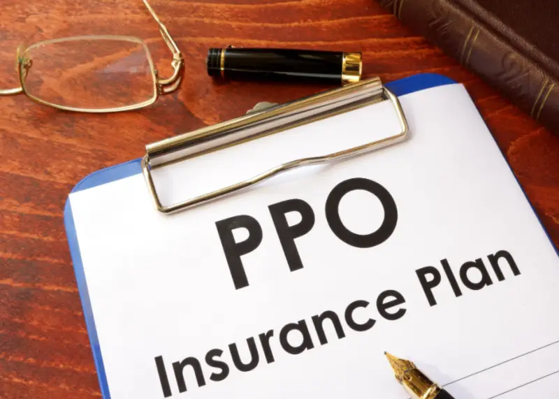 Clipboard with PPO Insurance plan to demonstrate the types of UnitedHealthcare insurance policies